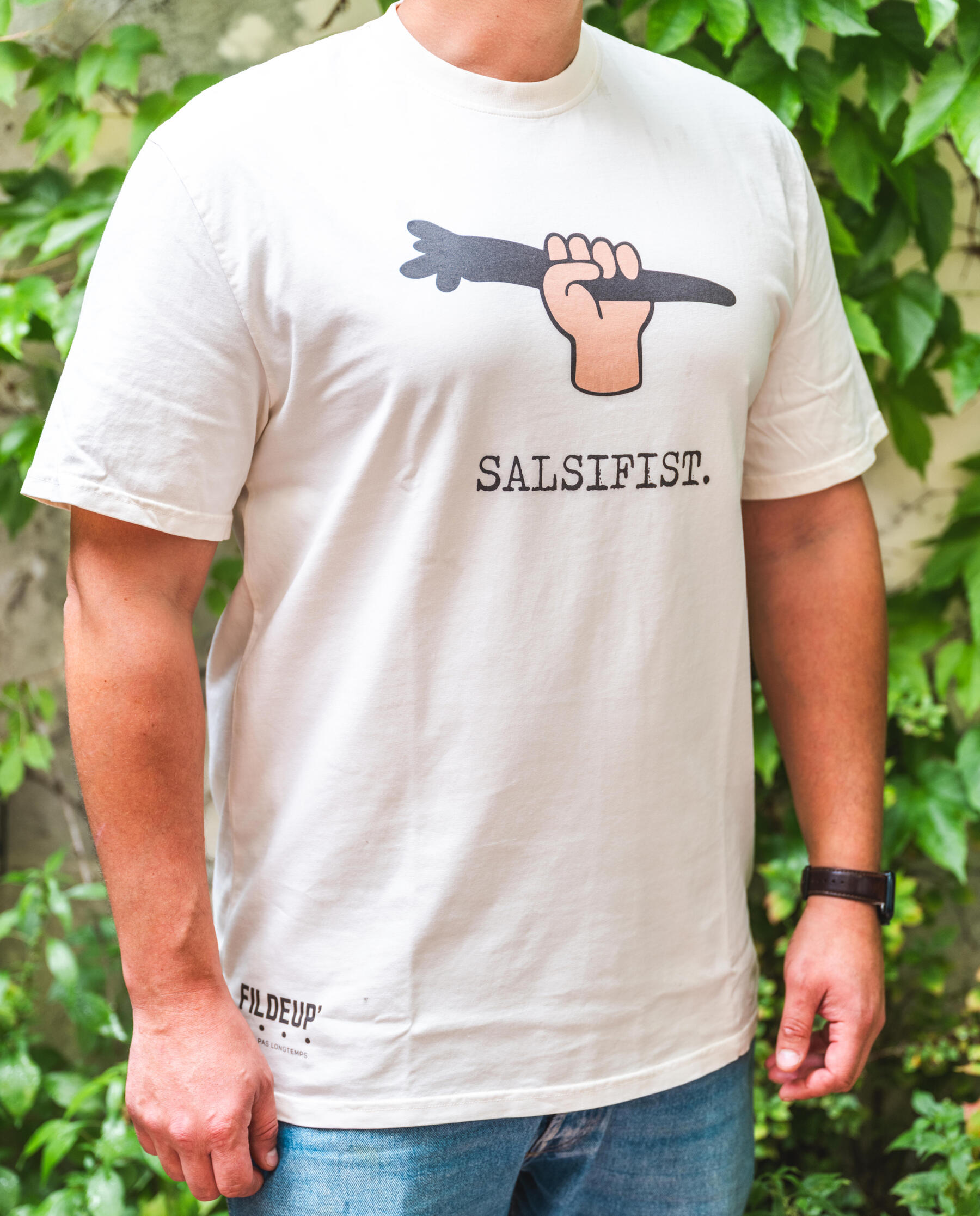 T-shirt : Hotel ou restaurant